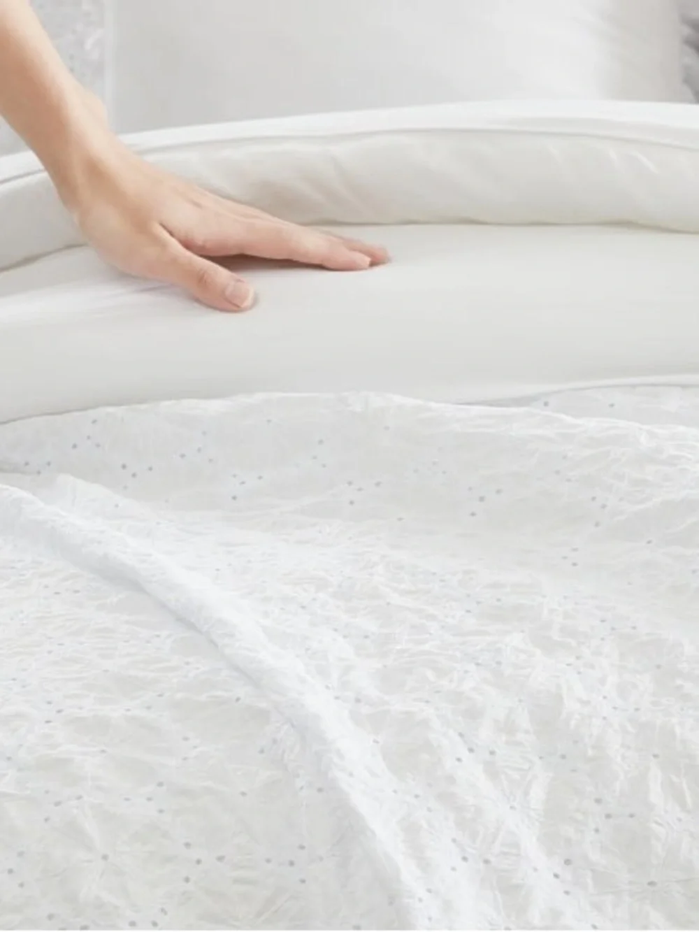 Laura Ashley Eyelet Ruffle White Microfiber Comforter Set - Twin XL - 2 Piece